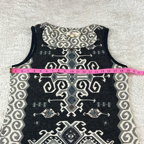 Aryeh sleeveless shift sweater dress, size L - Picture 4 of 9